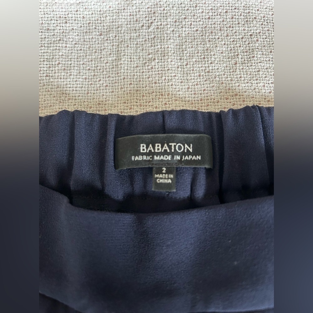 Aritzia babaton size 2 navy trousers - Picture 9 of 9